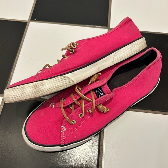 Sperry Pink - Picture 4 of 5